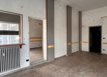 Negozio corso Europa 30, Mondovì - foto 17