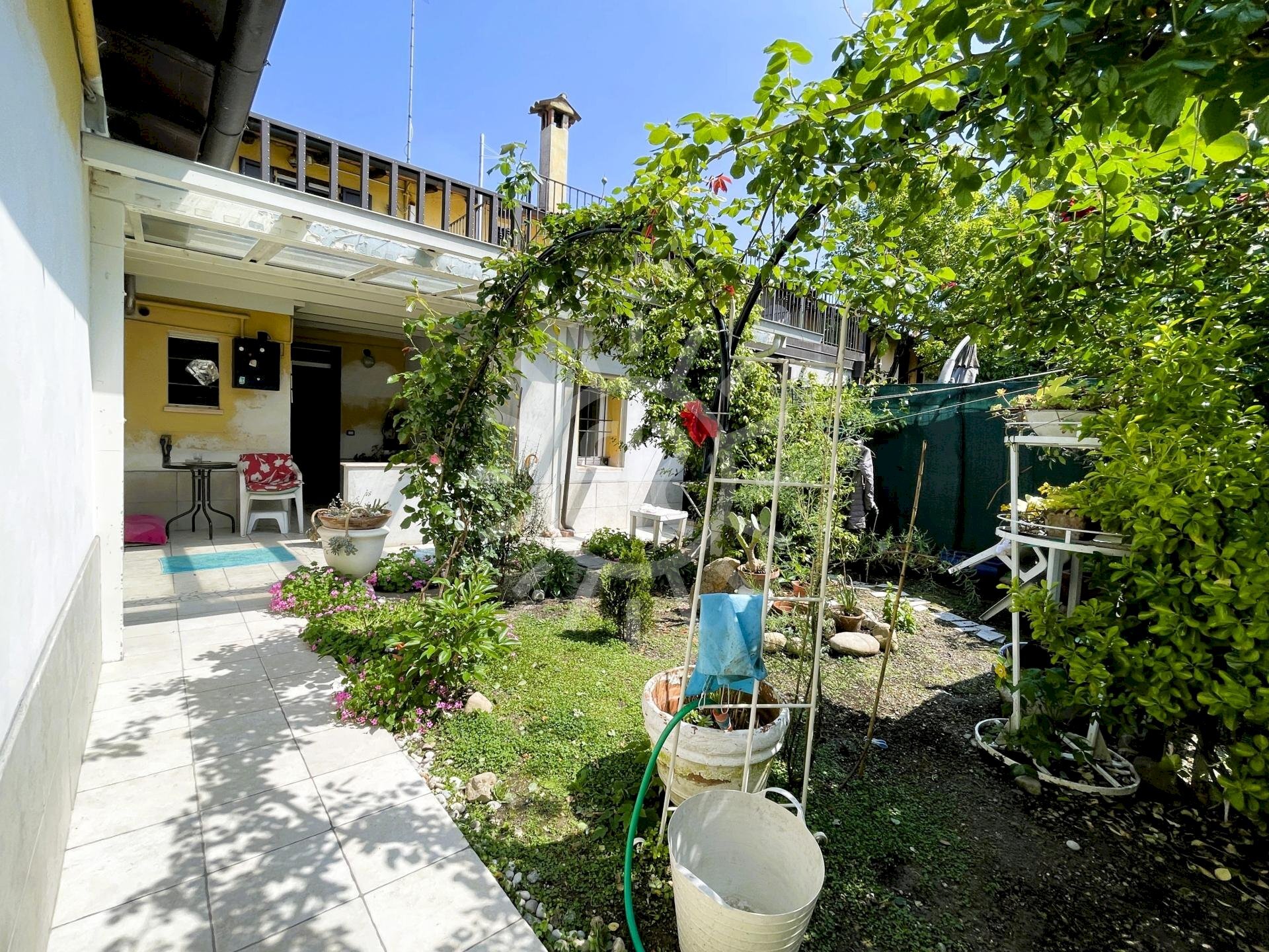Porzione di casa Medicina - foto 1