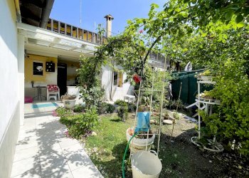 Porzione di casa Medicina - foto 1