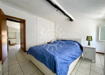 Porzione di casa Medicina - foto 13