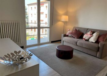 Four-room apartment Modena (neighborhood San Faustino) - photo 8
