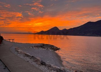 Vista dell\'acqua - Villa Brenzone sul Garda - photo 1