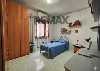 Camera / camera da letto - Semi-detached house via Don Luigi Sturzo
 
25, Arzano - photo 19