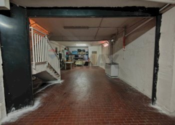 Parcheggio - Semi-detached house via Don Luigi Sturzo
 
25, Arzano - photo 25