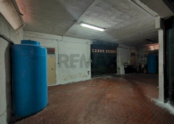 Parcheggio - Semi-detached house via Don Luigi Sturzo
 
25, Arzano - photo 27