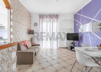 Sala da pranzo - Three-room apartment via San Carlo
 
2, Vanzago - photo 5