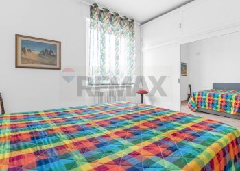 Camera / camera da letto - Three-room apartment via San Carlo
 
2, Vanzago - photo 12