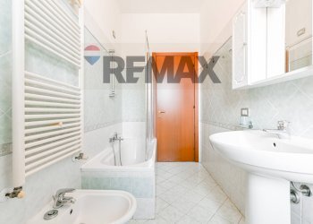 Bagno - Three-room apartment via E. De Amicis
 
5, Melzo - photo 11
