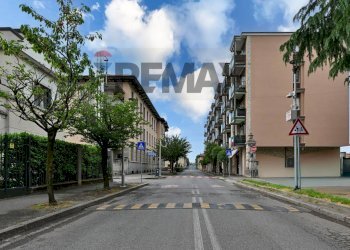 Edificio all\'aperto - Three-room apartment via E. De Amicis
 
5, Melzo - photo 24