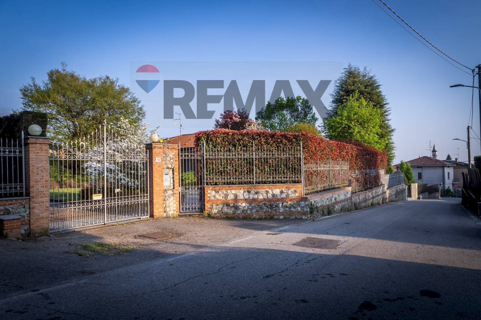 Casa all\'aperto - Villa Via 20 settembre
 
18, Cirimido - foto 1