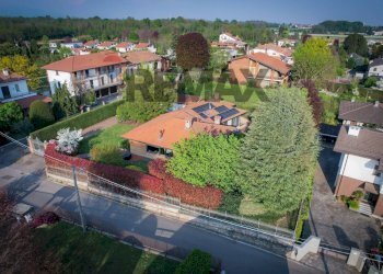 Casa all\'aperto - Villa Via 20 settembre
 
1522, Cirimido - photo 9