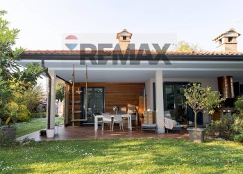 Casa all\'aperto - Villa Via 20 settembre
 
1522, Cirimido - photo 34
