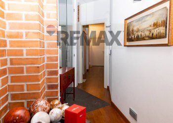 Hall / corridoio - Villa Via 20 settembre
 
1522, Cirimido - photo 58