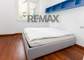 Camera / camera da letto - Villa Via 20 settembre
 
1522, Cirimido - photo 64
