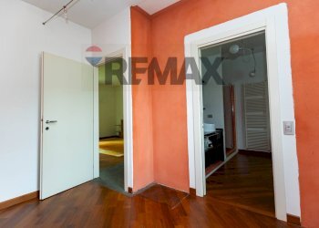 Hall / corridoio - Villa Via 20 settembre
 
1522, Cirimido - photo 69