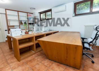 Ufficio - Villa Via 20 settembre
 
1522, Cirimido - photo 100