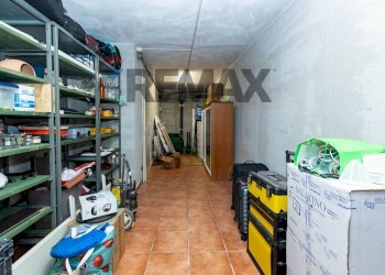 Dispensa di stoccaggio - Villa Via 20 settembre
 
1522, Cirimido - photo 101