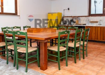 Sala da pranzo - Villa Via 20 settembre
 
1522, Cirimido - photo 104