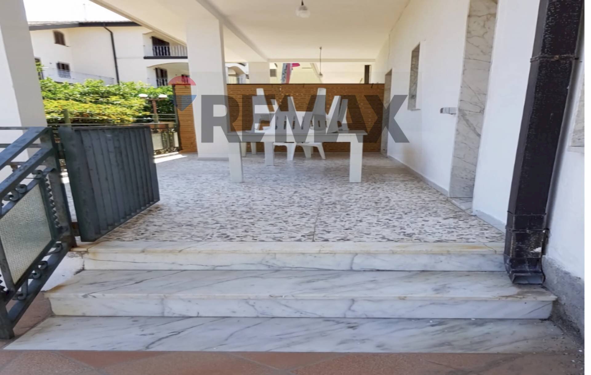 Terrazza - Three-room apartment Via Magna Grecia
 
15, Roseto Capo Spulico - photo 1