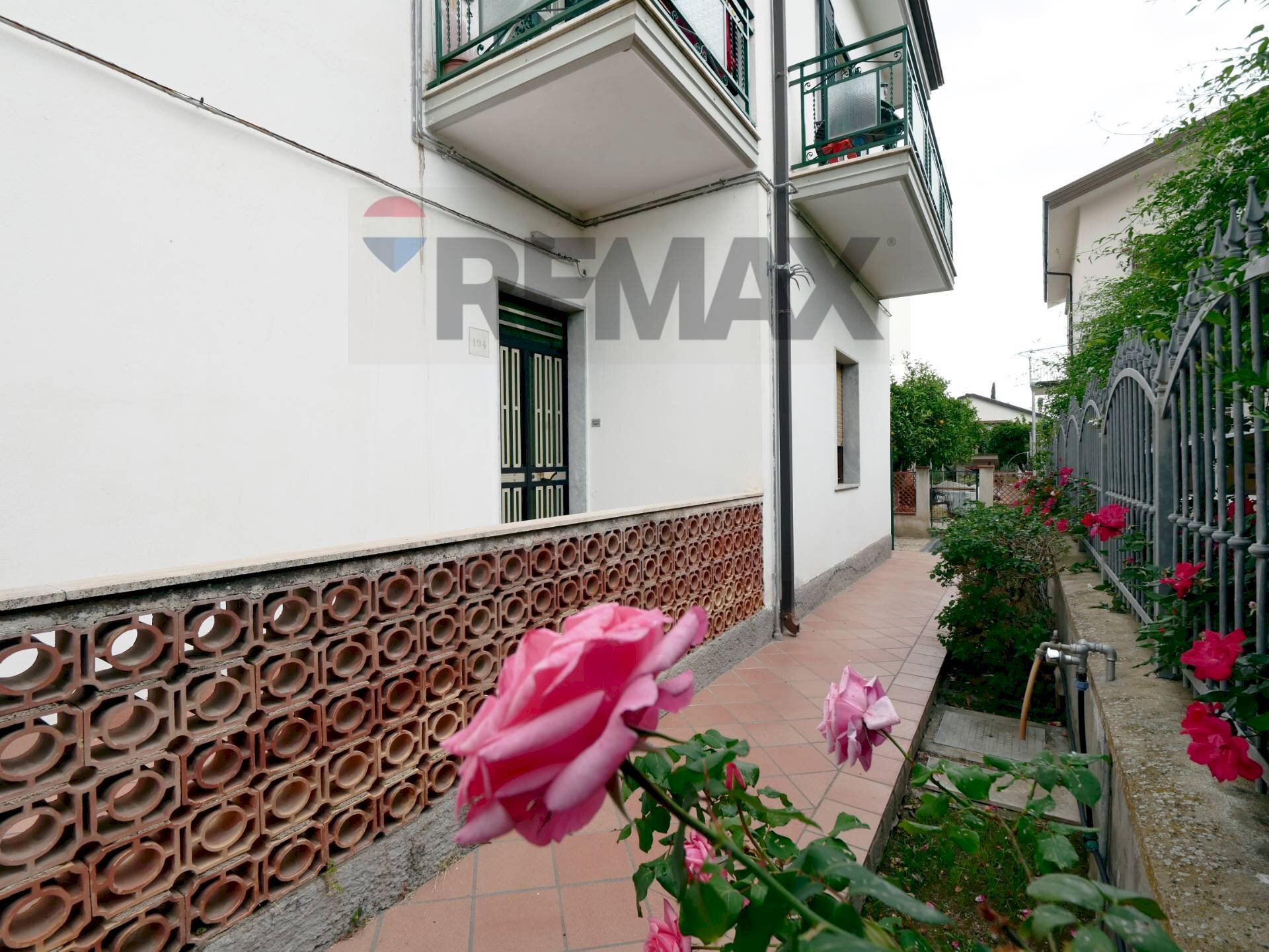 Terrazza - Three-room apartment Via Magna Grecia
 
15, Roseto Capo Spulico - photo 2