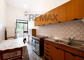 Cucina - Trilocale Via Magna Grecia
 
15, Roseto Capo Spulico - foto 9