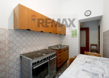 Cucina - Trilocale Via Magna Grecia
 
15, Roseto Capo Spulico - foto 11