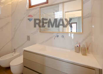 Bagno - Trilocale Corso Vittorio Emanuele
 
118, Bari - foto 4