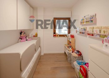 Camera / camera da letto - Trilocale Corso Vittorio Emanuele
 
118, Bari - foto 5