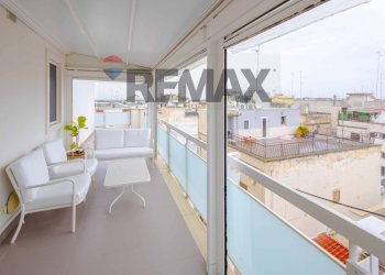 Balcone - Trilocale Corso Vittorio Emanuele
 
118, Bari - foto 15