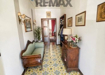 Hall / corridoio - Villa via nicola della cas
 
36-38, Baveno - photo 26