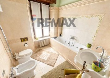 Bagno - Villa via nicola della cas
 
36-38, Baveno - photo 28