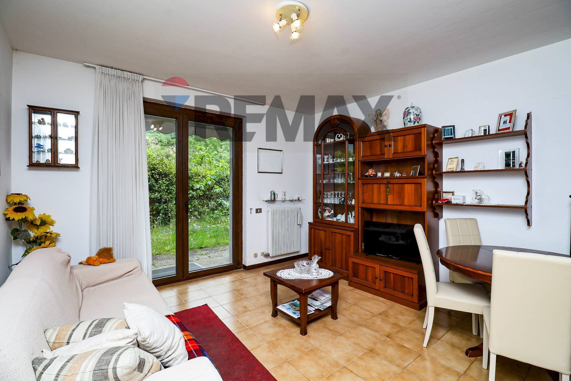 Sala da pranzo - Bilocale Via Della Rovere, Lavena Ponte Tresa - foto 3