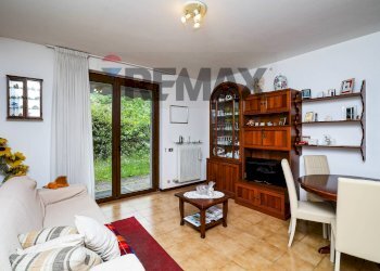 Sala da pranzo - Bilocale Via Della Rovere, Lavena Ponte Tresa - foto 4