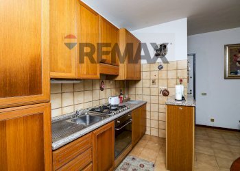 Cucina - Bilocale Via Della Rovere, Lavena Ponte Tresa - foto 8
