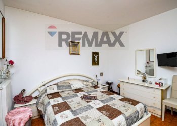 Camera / camera da letto - Bilocale Via Della Rovere, Lavena Ponte Tresa - foto 10