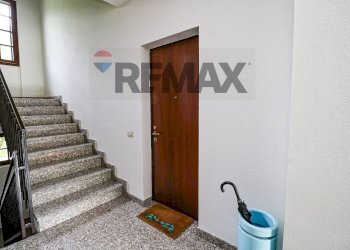 Scale - Bilocale Via Della Rovere, Lavena Ponte Tresa - foto 16