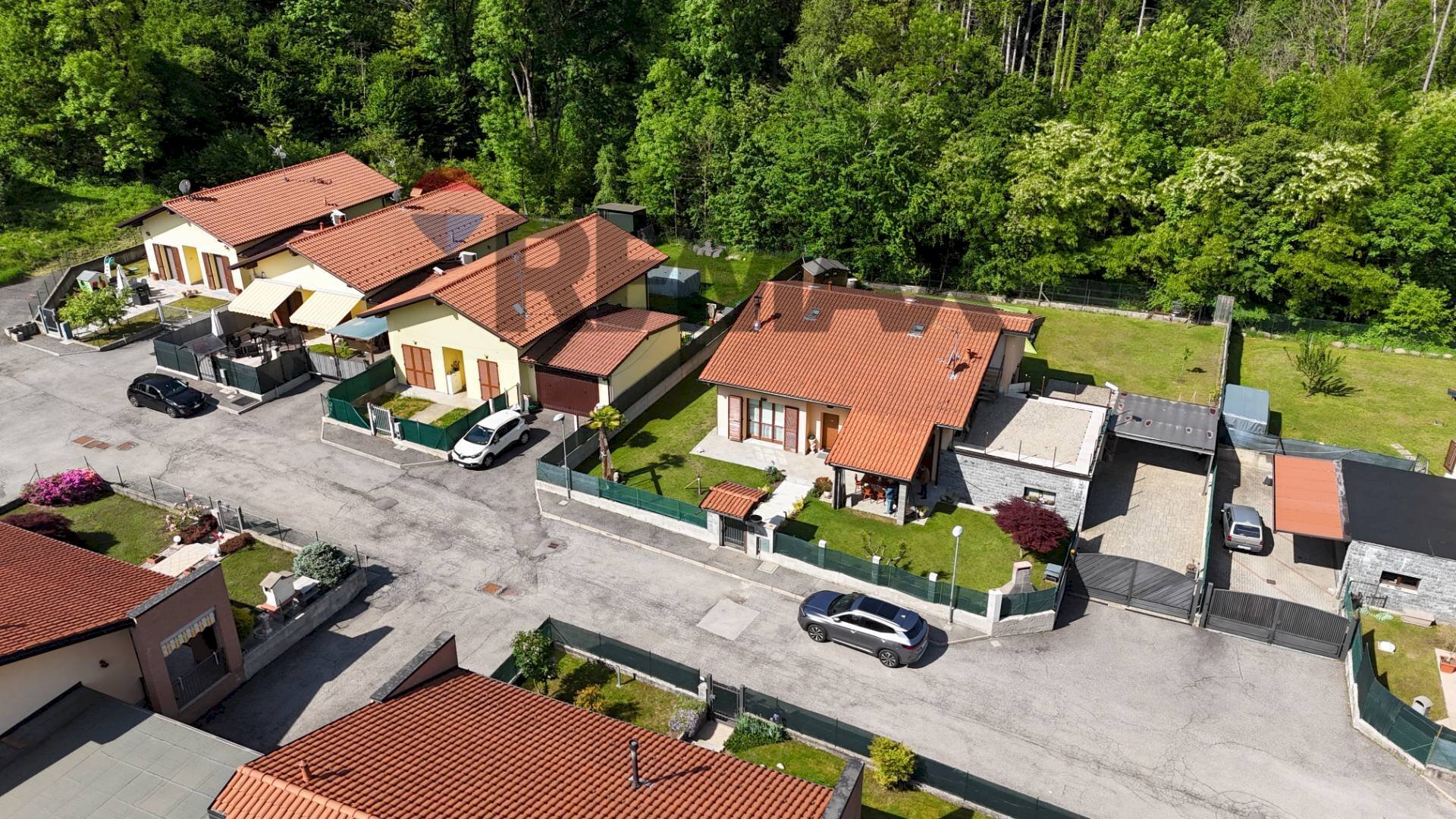 Casa all\'aperto - Villa via Pradaccio
 
44, Cadegliano-Viconago - foto 1