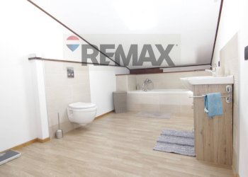 Bagno - Villa via Pradaccio
 
44, Cadegliano-Viconago - photo 30