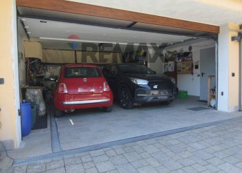 Parcheggio - Villa via Pradaccio
 
44, Cadegliano-Viconago - photo 50