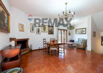 Sala da pranzo - Villa Via Stesicoro
58, Roma - photo 6