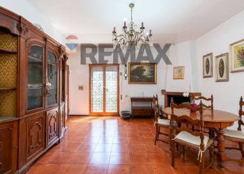 Sala da pranzo - Villa Via Stesicoro
58, Roma - photo 11