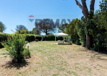 Giardino - Villa Via Stesicoro
58, Roma - photo 45