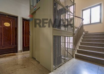 Ricezione / Lobby - Appartamento Via Libertà
 
102, Palermo - foto 13