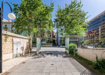 Edificio all\'aperto - Appartamento Via Libertà
 
102, Palermo - foto 39