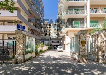 Edificio all\'aperto - Appartamento Via Libertà
 
102, Palermo - foto 42
