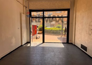 Stanza vuota - Locale Commerciale Via San Lorenzo
 
89, Palermo - foto 1