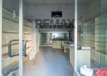 Dispensa di stoccaggio - Commercial Premises Via Piave
5, Lentini - photo 4