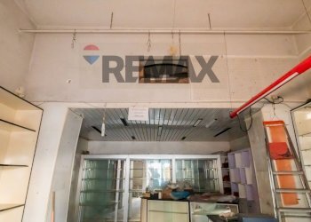Edificio all\'aperto - Commercial Premises Via Piave
5, Lentini - photo 13