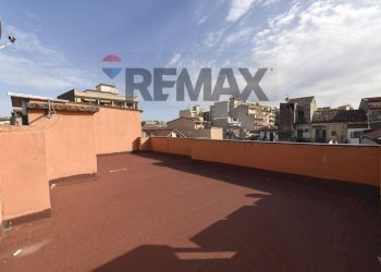 Terrazza - Bilocale Via Principe Nicola
 
157, Catania - foto 27