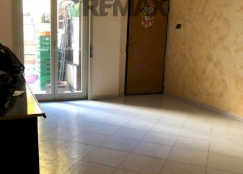 Stanza vuota - Bilocale Via Rosario Livatino
 
1, Camporotondo Etneo - foto 3